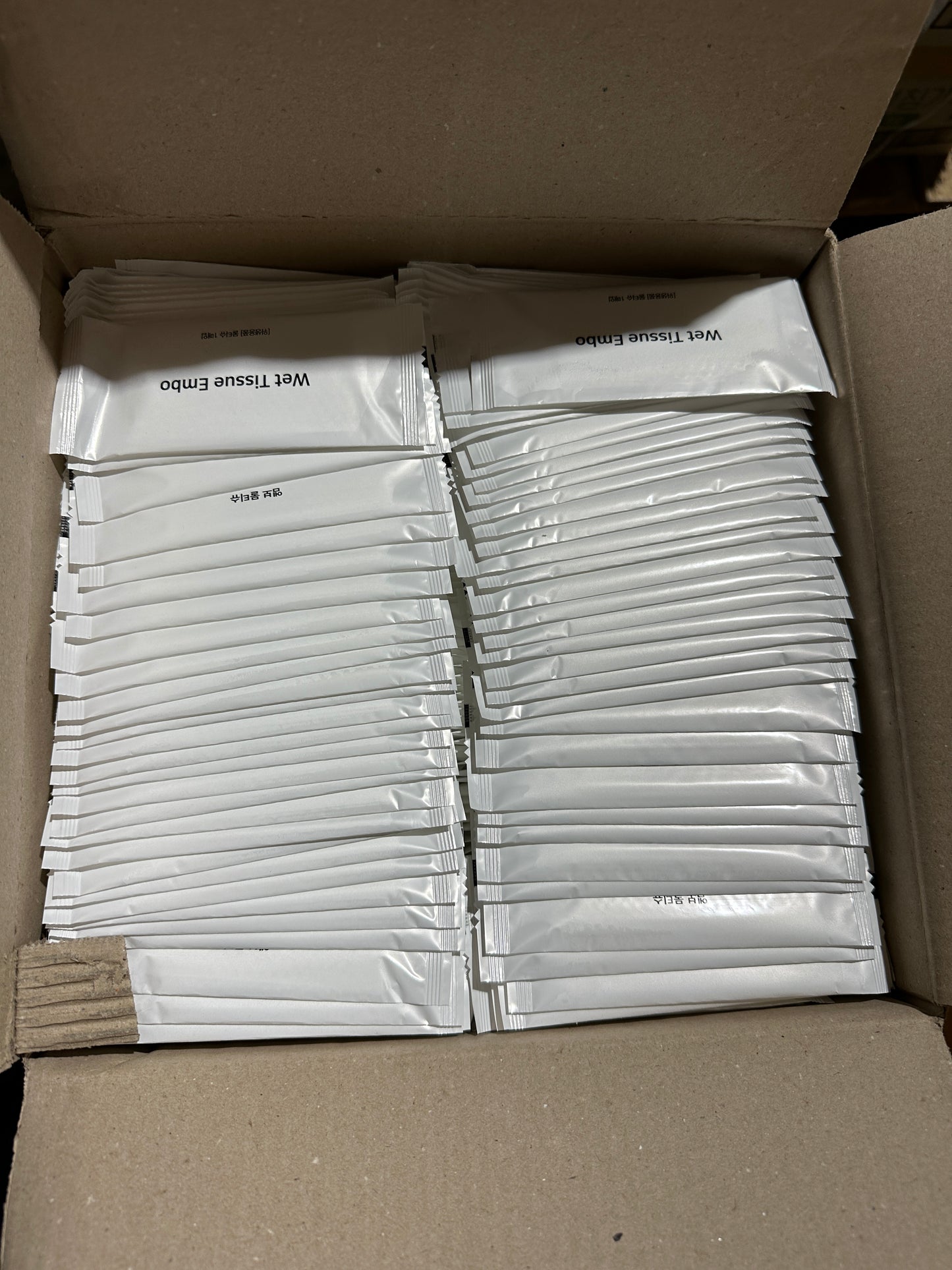 엠보 물티슈 WET TISSUE EMBO 55G*500EA/BOX